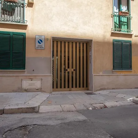 Between The Center And The Station - * Trapani